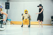 Krõõt Jurak & Vera Rosner – Fashion Performance © yakoone